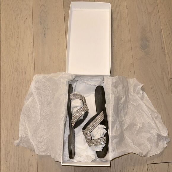 Schutz Alivia Embellished Twist Flat Sandals Used Once - Picture 7 of 12